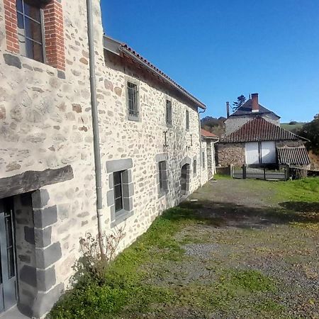 Relais Du Lac De La Truyere アングラール・ド・サン・フルール エクステリア 写真
